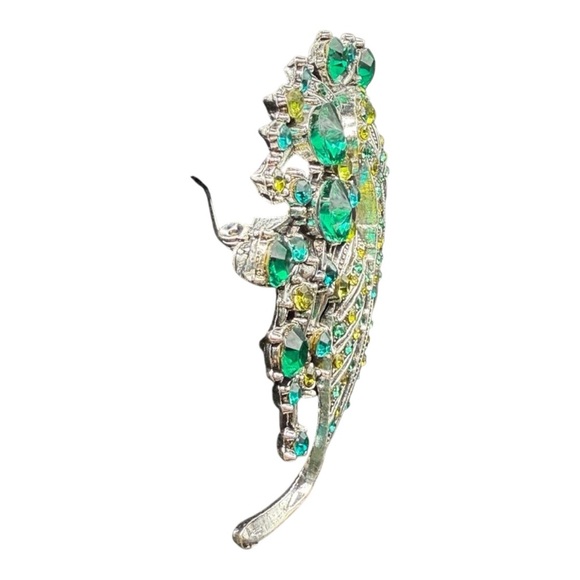 Elegant Silver and Green Leaf Rhinestone Brooch - Picture 5 of 8